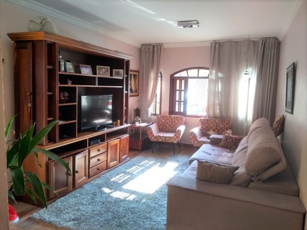 Sobrado à venda com 3 quartos, 170m² - Foto 2
