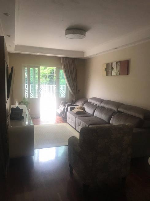 Sobrado, 3 quartos, 210 m² - Foto 2