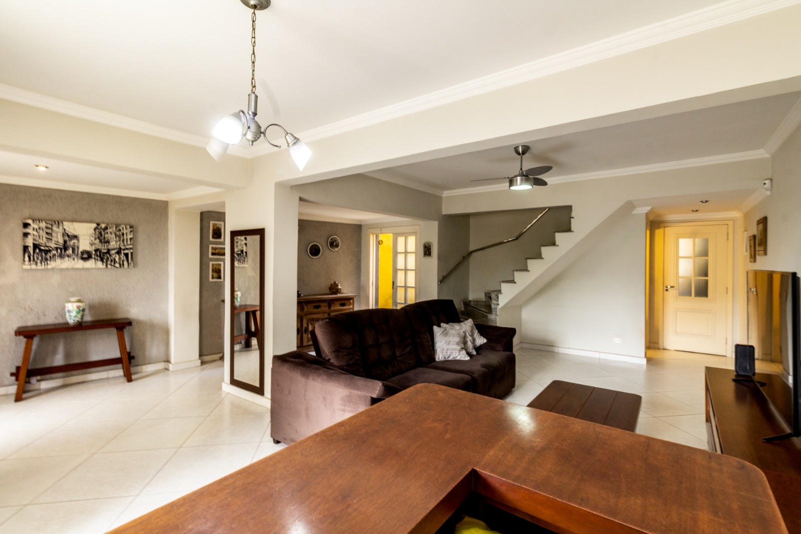 Sobrado, 3 quartos, 200 m² - Foto 1