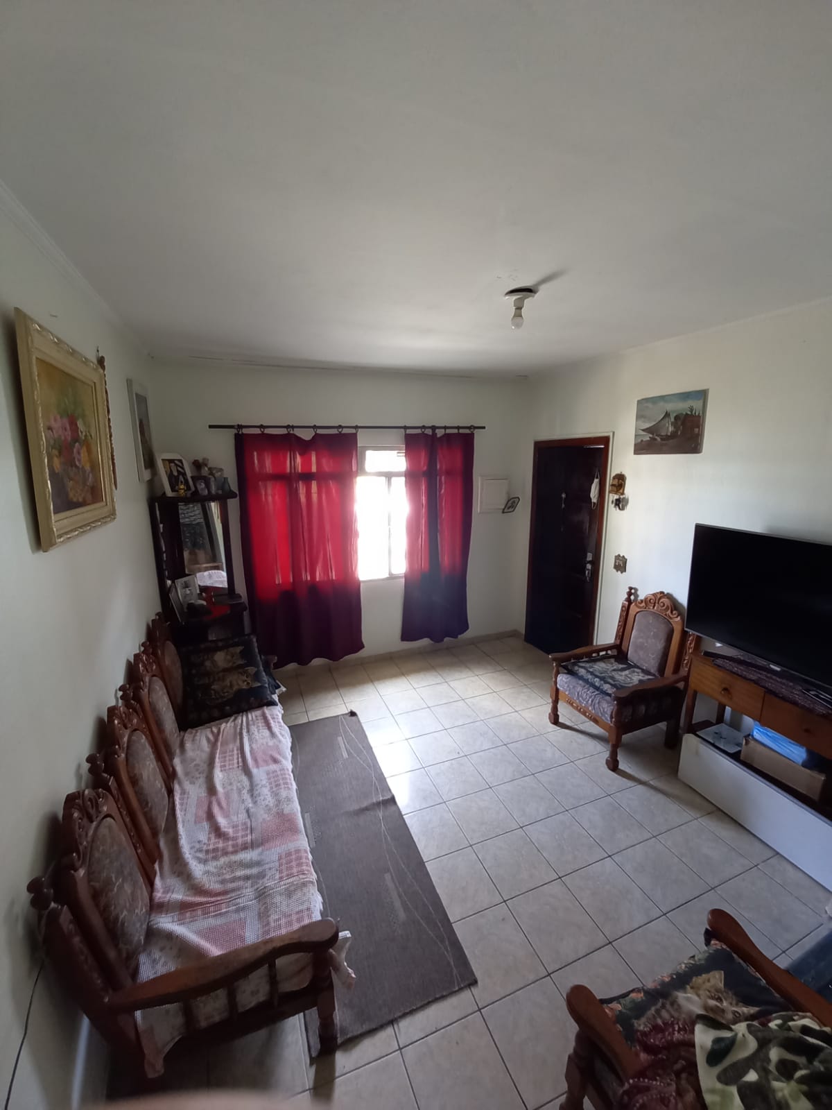 Terreno à venda com 2 quartos, 300m² - Foto 1