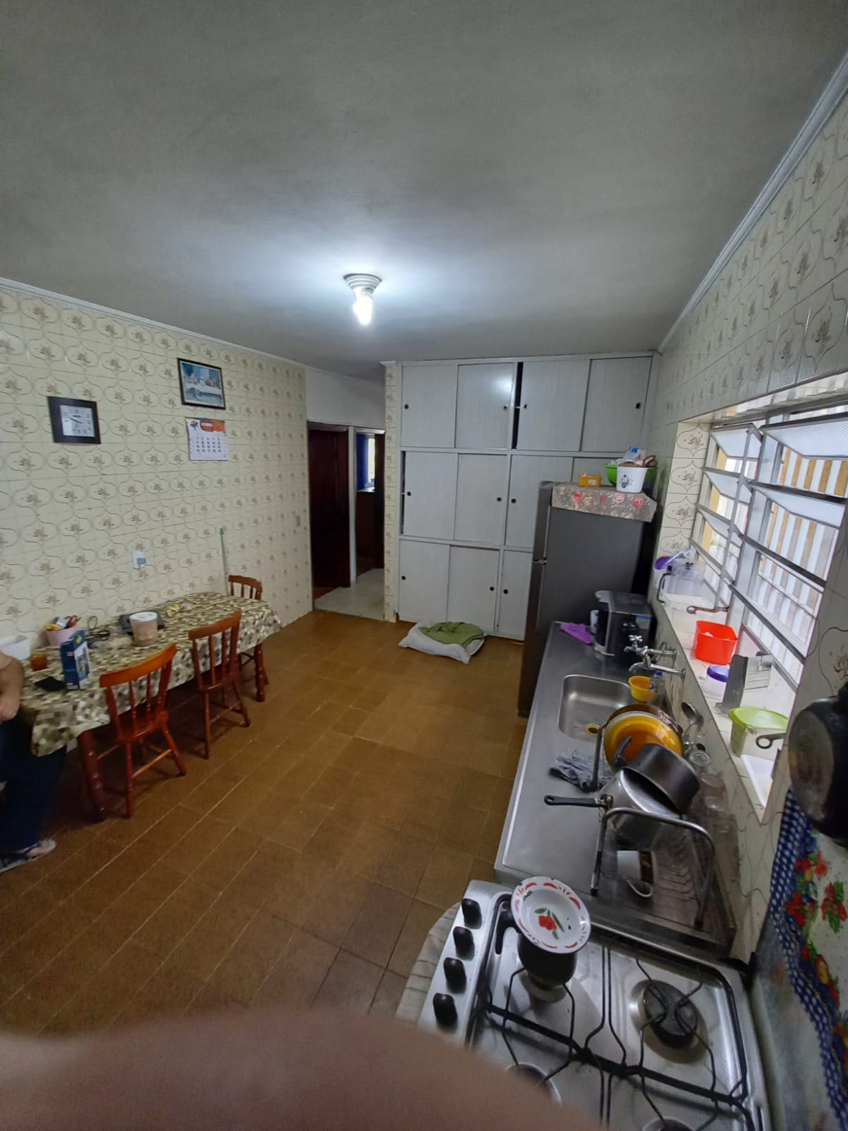 Terreno à venda com 2 quartos, 300m² - Foto 2