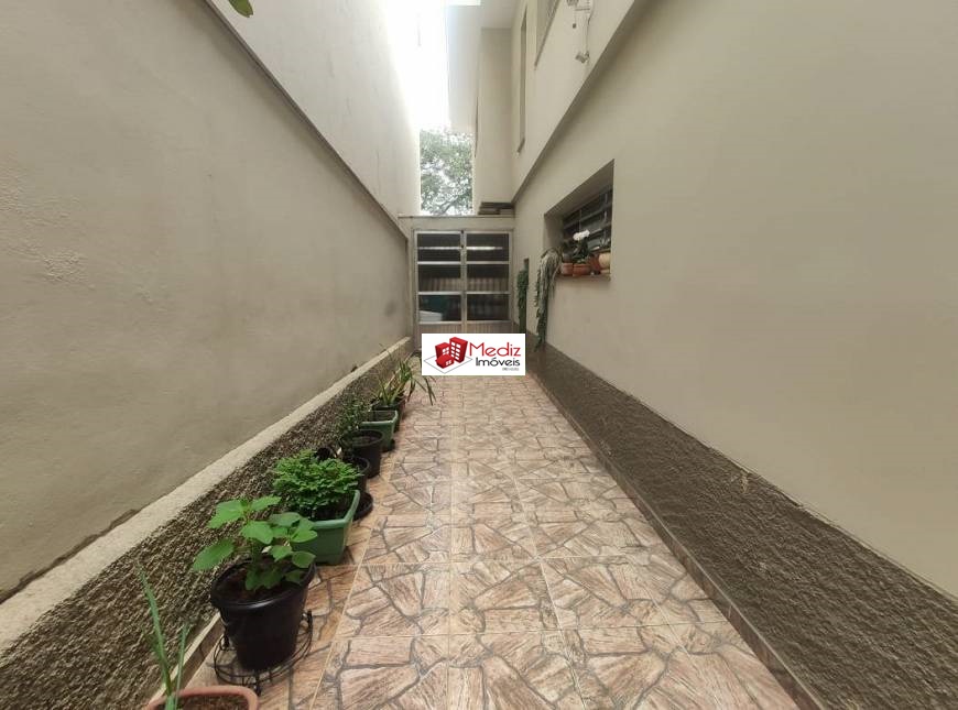 Sobrado à venda com 3 quartos, 190m² - Foto 24