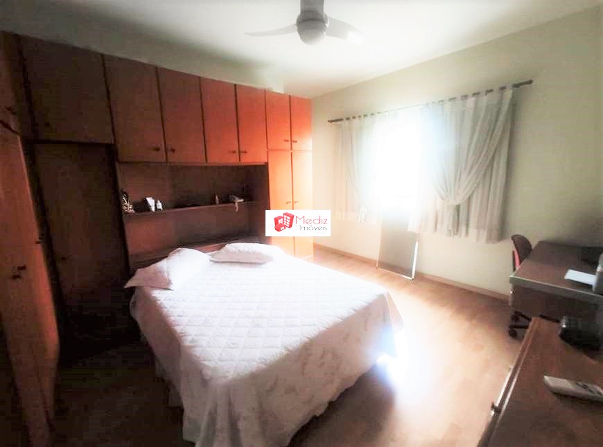 Sobrado à venda com 3 quartos, 190m² - Foto 11