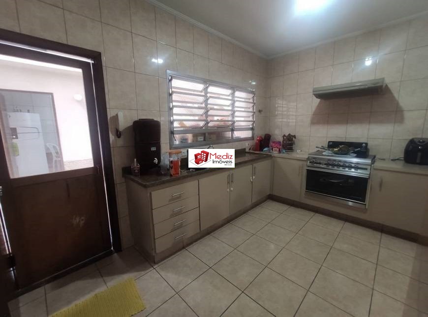 Sobrado à venda com 3 quartos, 190m² - Foto 8