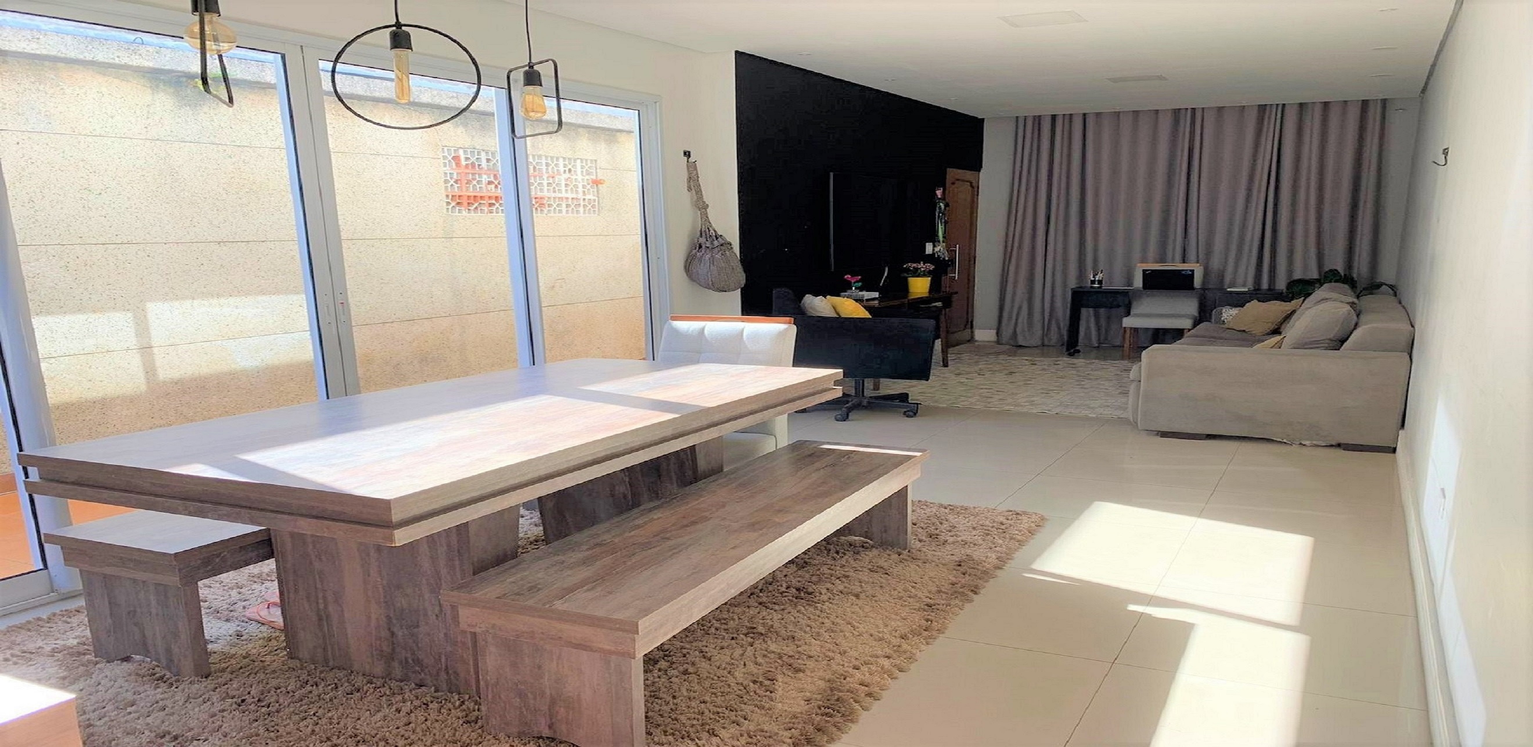 Casa, 3 quartos, 250 m² - Foto 1