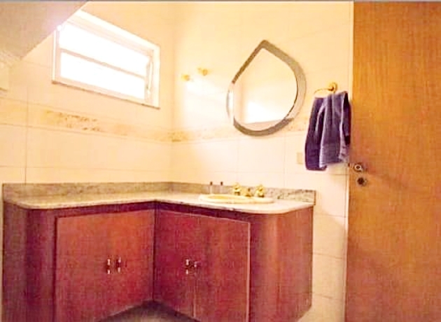 Sobrado à venda com 4 quartos, 210m² - Foto 4
