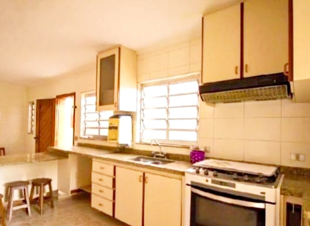Sobrado à venda com 4 quartos, 210m² - Foto 8