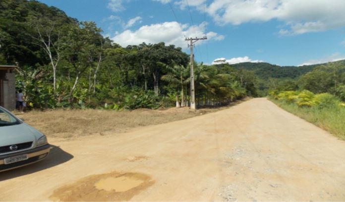 Sítio à venda com 2 quartos, 250000m² - Foto 10