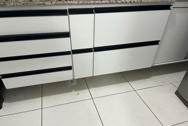 Apartamento à venda com 2 quartos, 61m² - Foto 2