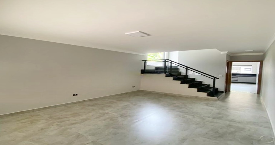 Sobrado à venda com 3 quartos, 210m² - Foto 2