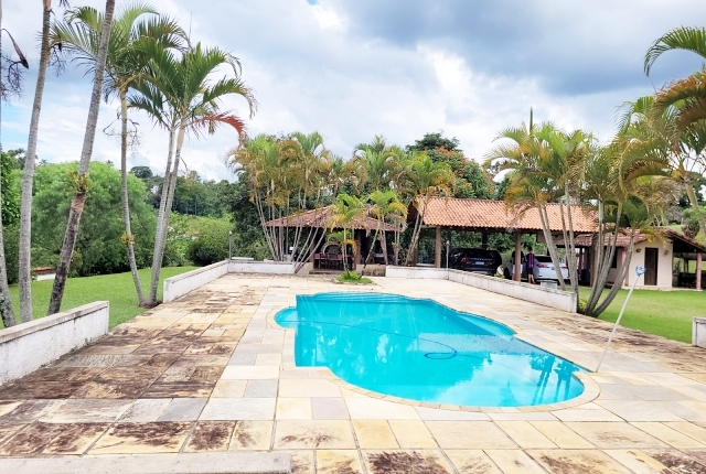 Chácara à venda com 3 quartos, 12000m² - Foto 18