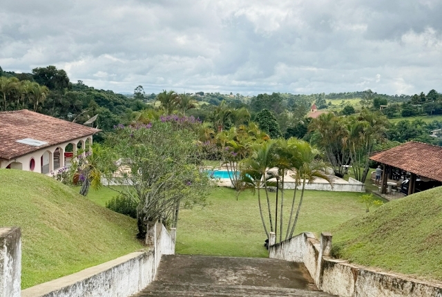 Chácara à venda com 3 quartos, 12000m² - Foto 1
