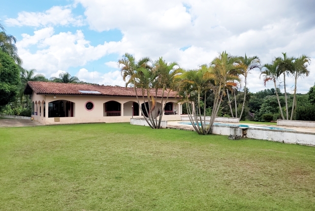 Chácara à venda com 3 quartos, 12000m² - Foto 13
