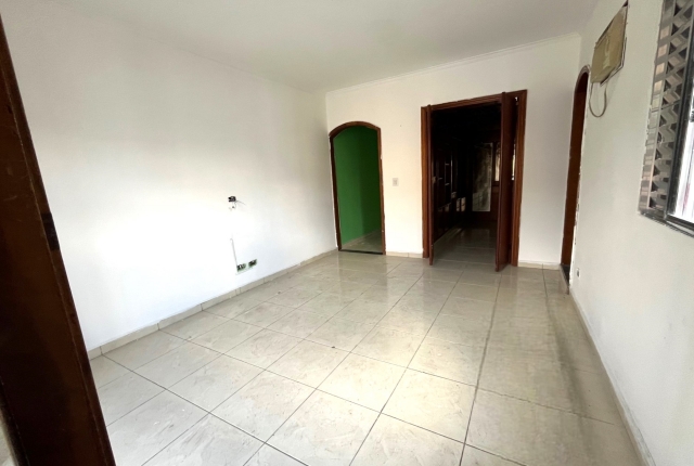 Sobrado à venda com 5 quartos, 370m² - Foto 11