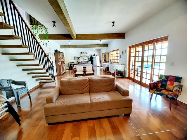 Chácara à venda com 3 quartos, 360m² - Foto 30