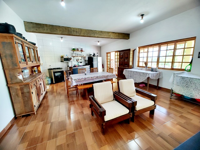Chácara à venda com 3 quartos, 360m² - Foto 32