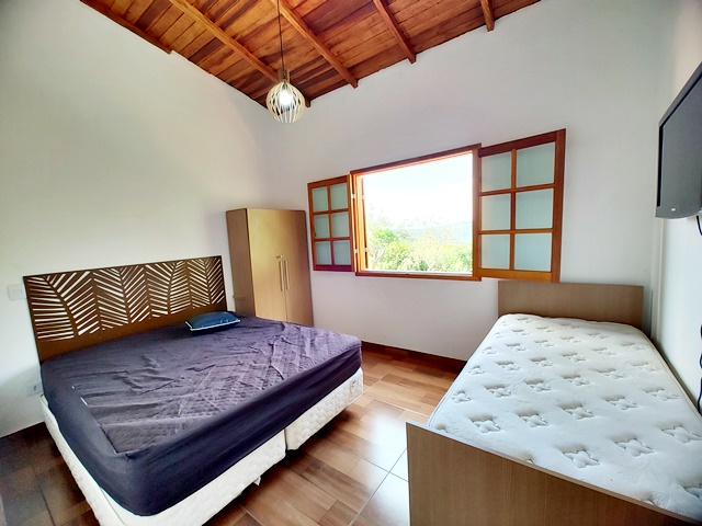 Chácara à venda com 3 quartos, 360m² - Foto 47