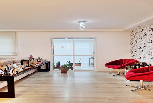 Apartamento à venda com 3 quartos, 85m² - Foto 4