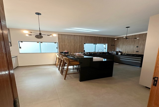 Sobrado, 4 quartos, 340 m² - Foto 8