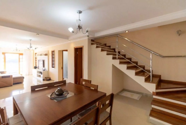 Sobrado, 3 quartos, 360 m² - Foto 2