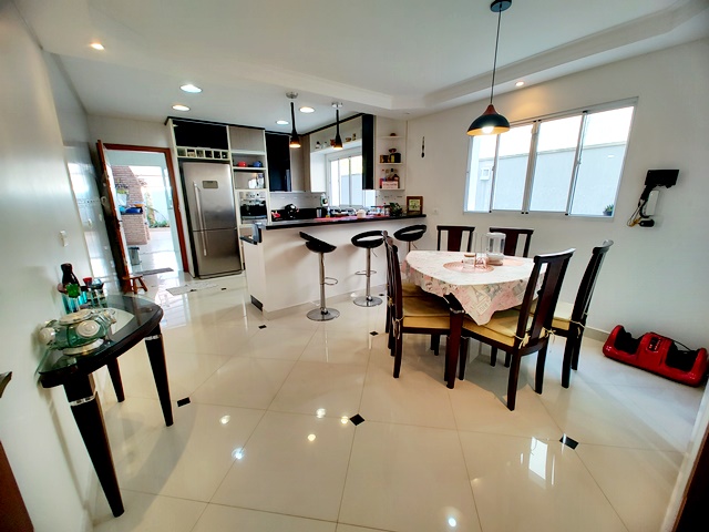 Sobrado, 3 quartos, 218 m² - Foto 10