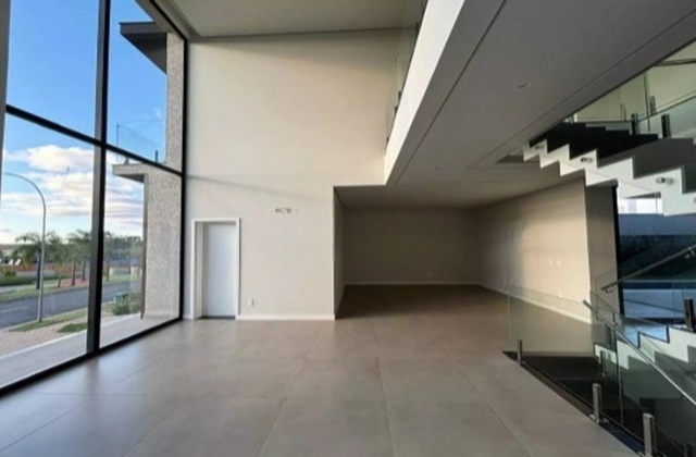 Sobrado à venda com 4 quartos, 450m² - Foto 2