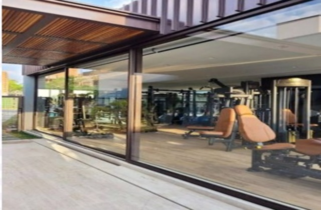 Sobrado à venda com 4 quartos, 450m² - Foto 31