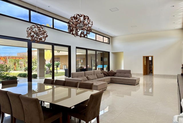 Casa, 4 quartos, 2347 m² - Foto 2