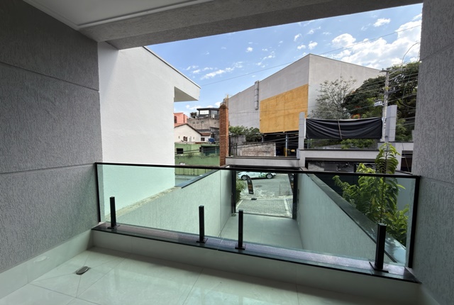 Sobrado, 3 quartos, 210 m² - Foto 2