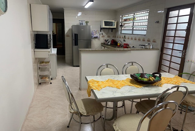 Casa, 2 quartos, 180 m² - Foto 4