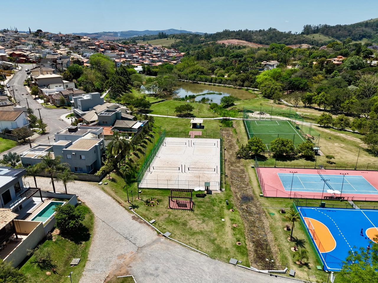 Sobrado, 4 quartos, 360 m² - Foto 36