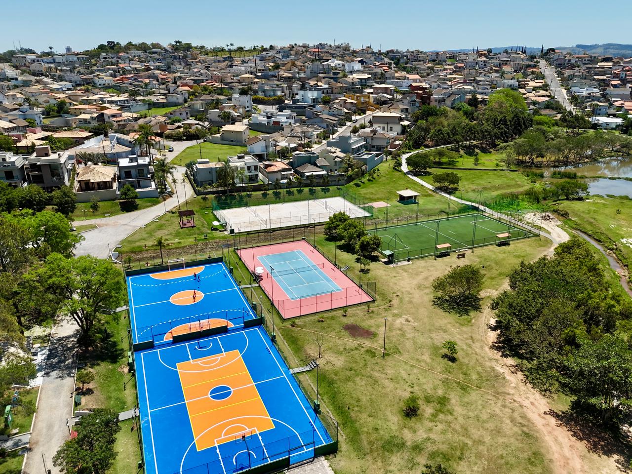 Sobrado, 4 quartos, 360 m² - Foto 37