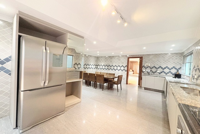 Sobrado, 3 quartos, 298 m² - Foto 11