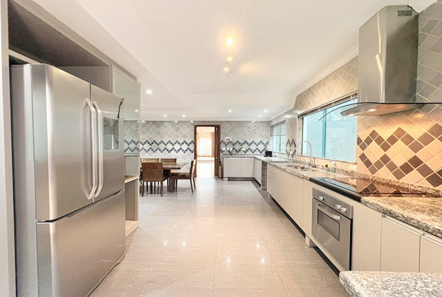 Sobrado, 3 quartos, 298 m² - Foto 12