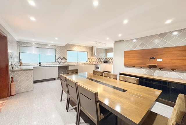 Sobrado, 3 quartos, 298 m² - Foto 9