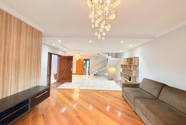 Sobrado, 3 quartos, 298 m² - Foto 4