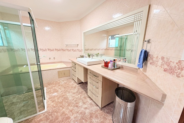 Sobrado, 3 quartos, 298 m² - Foto 28