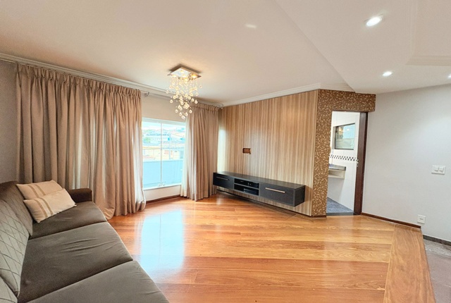 Sobrado, 3 quartos, 298 m² - Foto 5