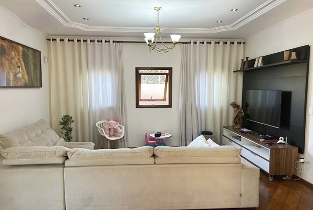 Sobrado, 4 quartos, 580 m² - Foto 1