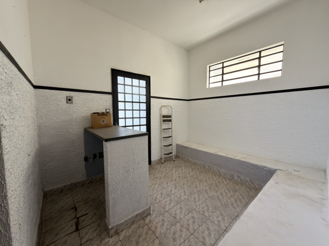 Sobrado à venda com 3 quartos, 238m² - Foto 25