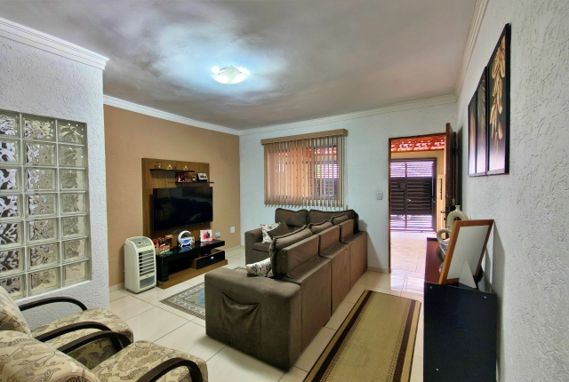 Casa, 2 quartos, 130 m² - Foto 1