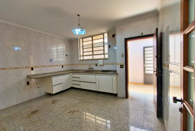 Casa, 3 quartos, 347 m² - Foto 5