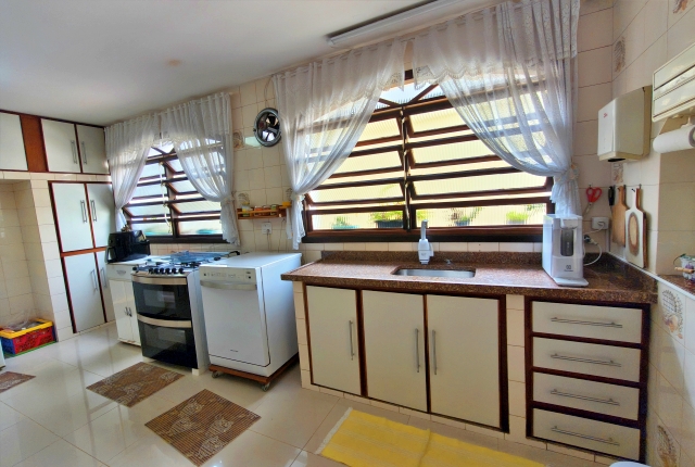 Sobrado, 4 quartos, 256 m² - Foto 18