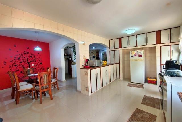 Sobrado, 4 quartos, 256 m² - Foto 15