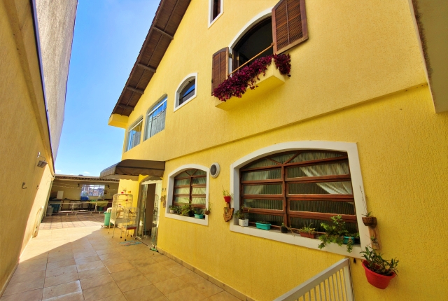 Sobrado, 4 quartos, 256 m² - Foto 44