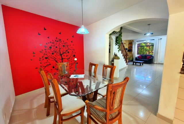 Sobrado, 4 quartos, 256 m² - Foto 13