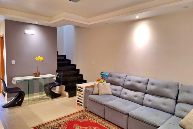 Sobrado, 3 quartos, 104 m² - Foto 1
