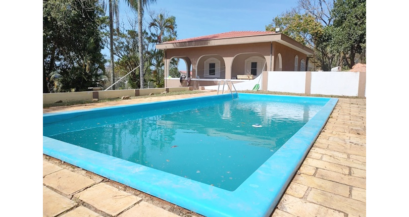 Chácara, 2 quartos, 250 m² - Foto 1