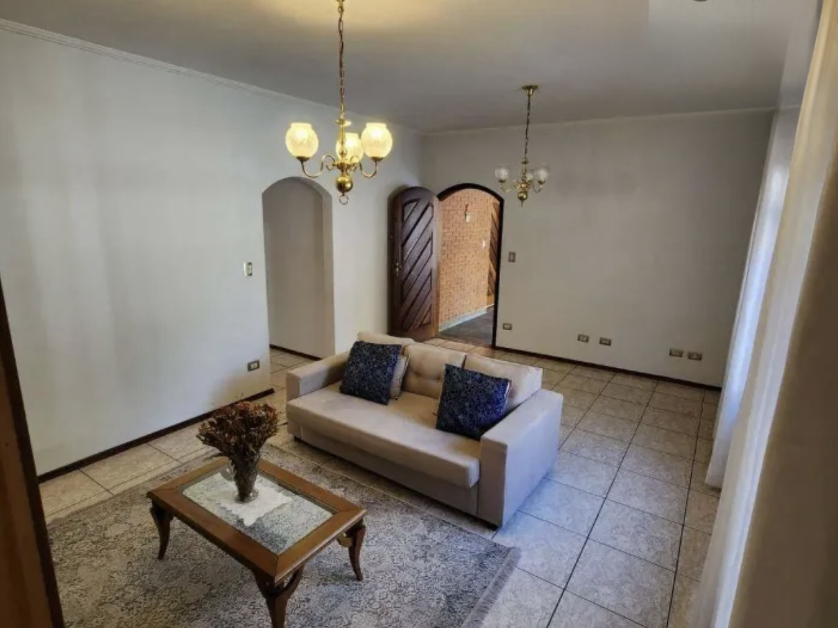 Casa, 3 quartos, 273 m² - Foto 2