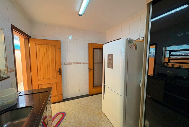 Casa, 4 quartos, 350 m² - Foto 7
